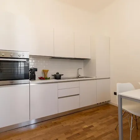 Daire Elegante Con Terrazza Torino