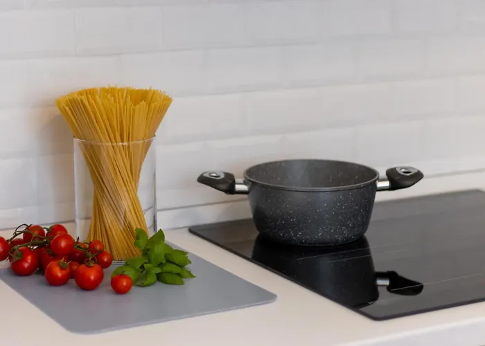 Elegante Con Terrazza Turyn