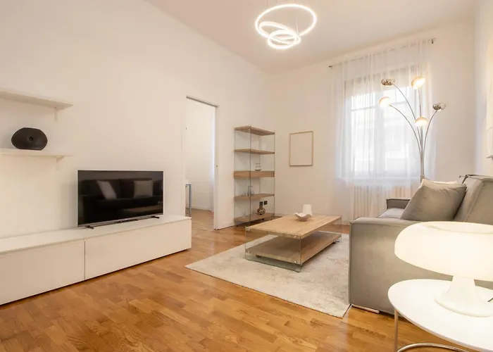 Apartament Elegante Con Terrazza *