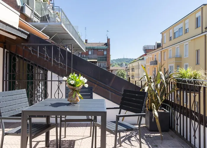Appartement Elegante Con Terrazza Turijn