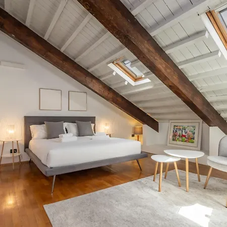 Elegante Con Terrazza Turín